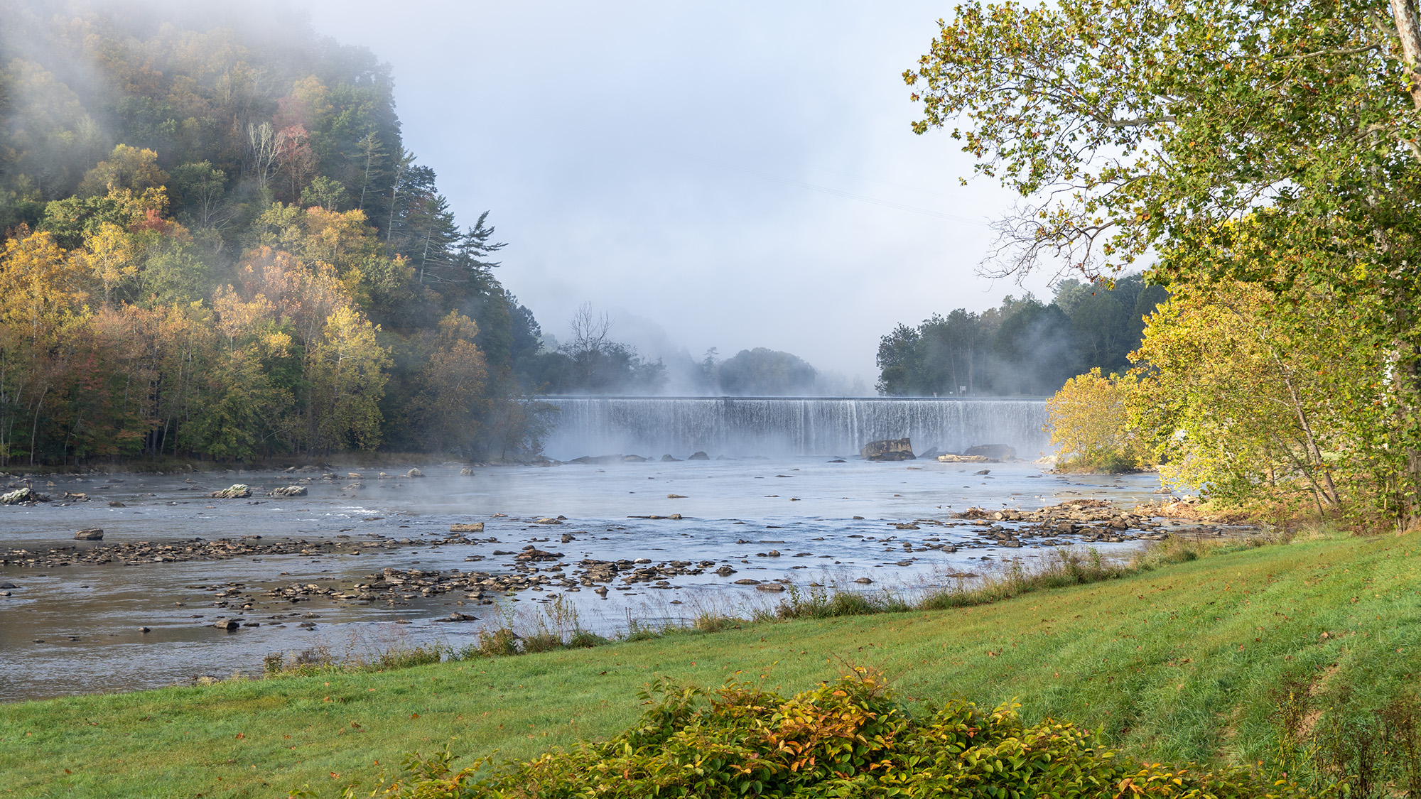 Photograph of Fries dam with Fall color
